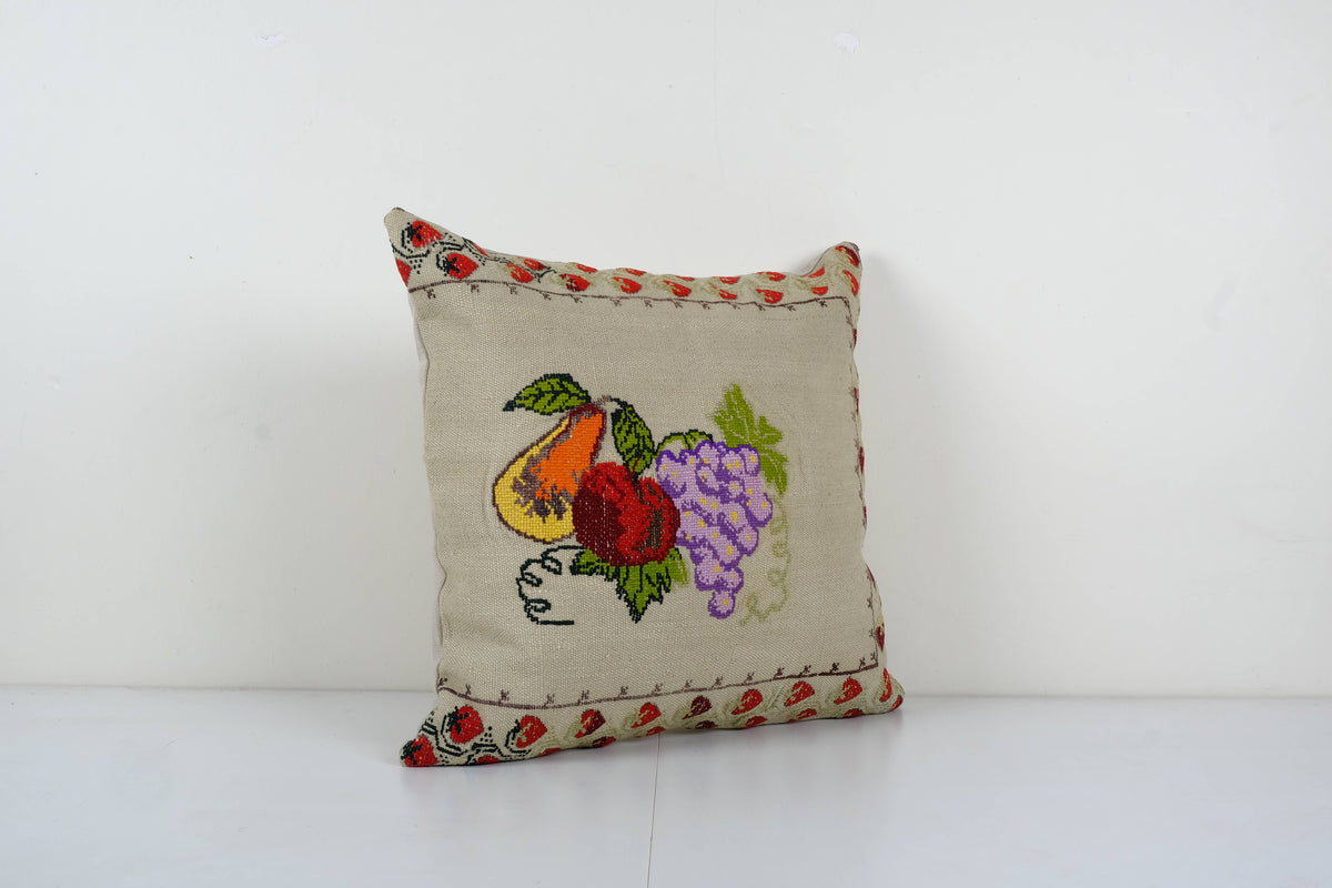 Kilim Kırlent Kılıfı 53 x 57 cm