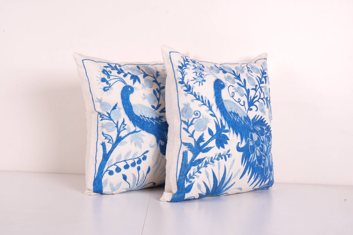 Tavus Kuşu Desenli Suzani Kırlent Kılıfı 45 x 45 cm