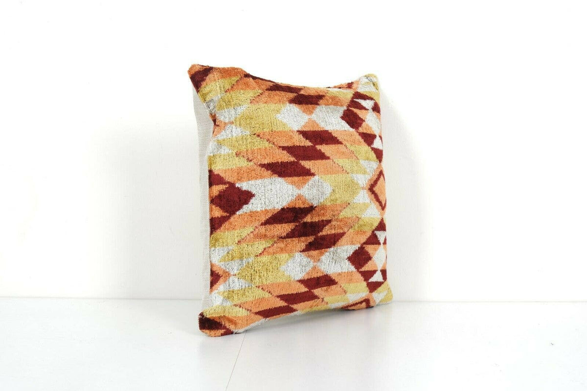 İpek Ikat Kadife Kırlent Kılıfı 40 x 40 cm