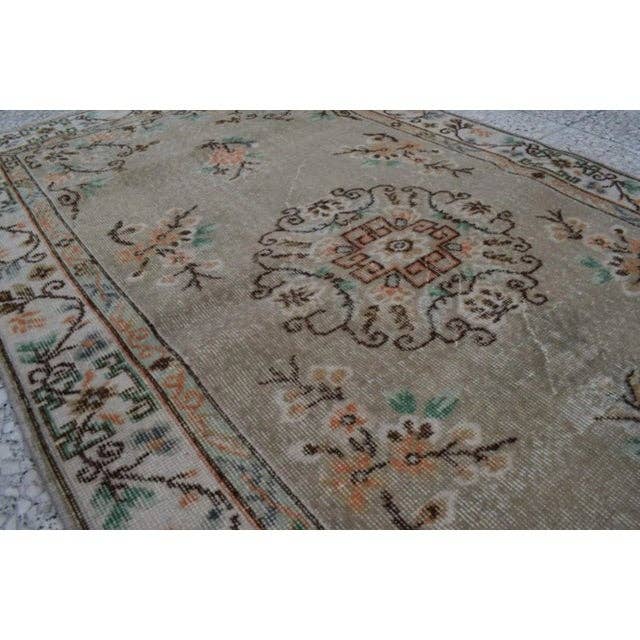 Vintage Uşak Halı 114 x 208 cm