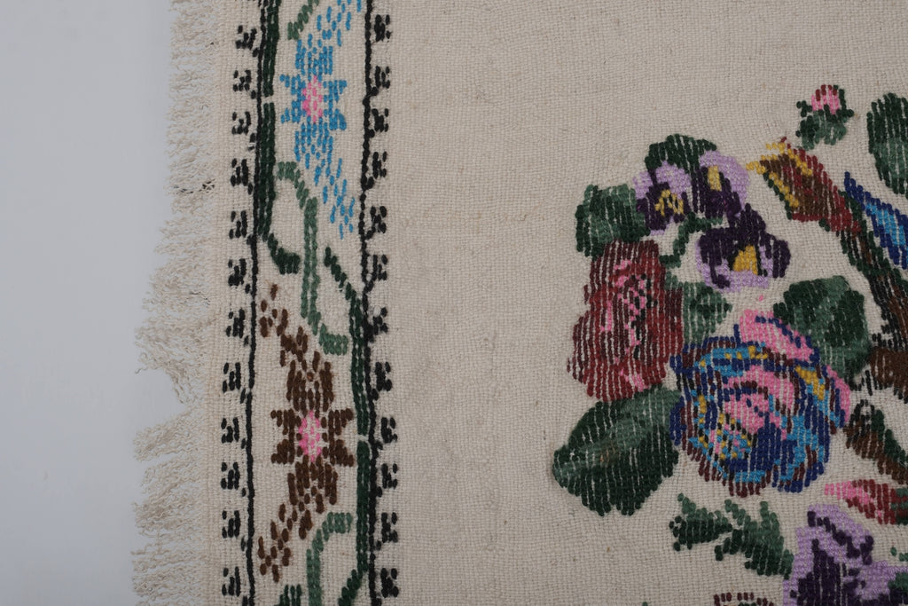 Vintage Kilim 167 x 233 cm