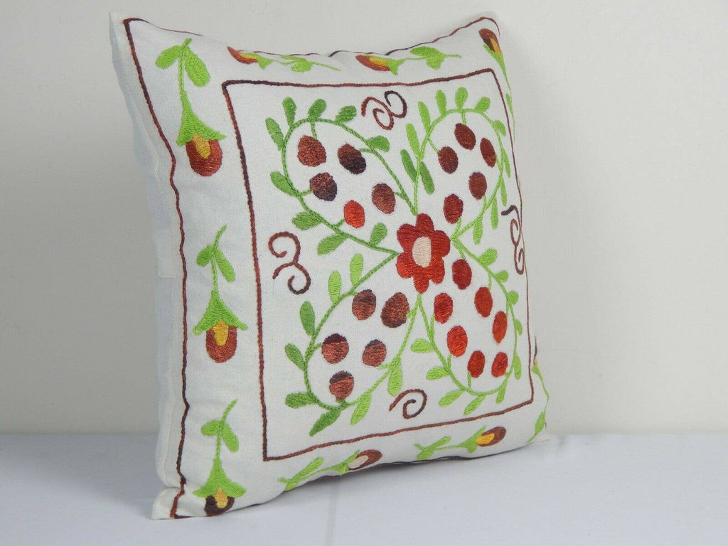 Suzani Kırlent Kılıfı 40 x 40 cm