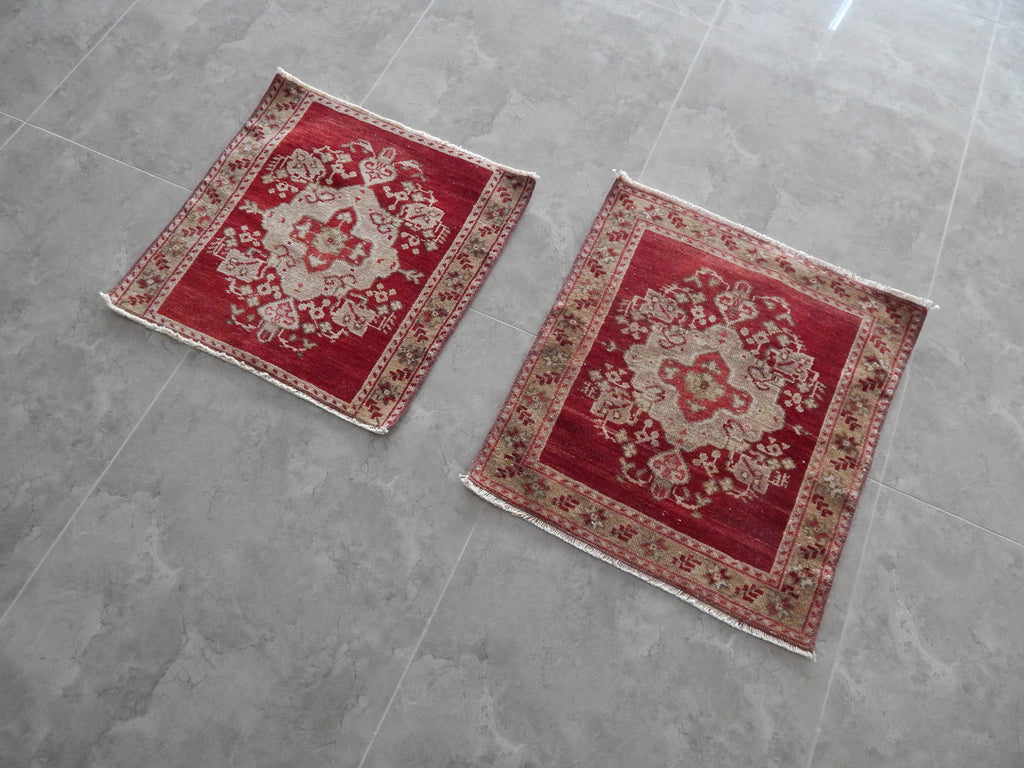 Vintage Türk Yastık Halı 2'li Set 61 x 70 cm