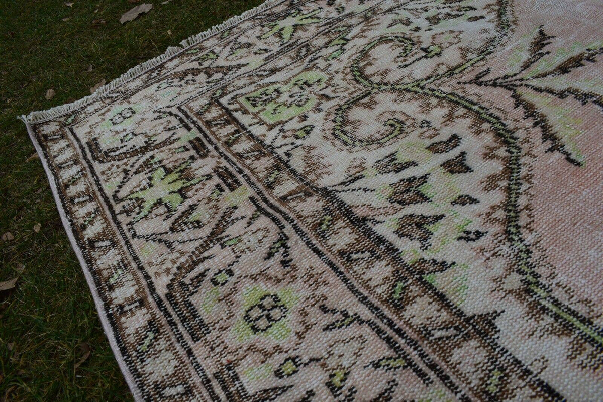 Vintage Uşak Halı 190 x 310 cm