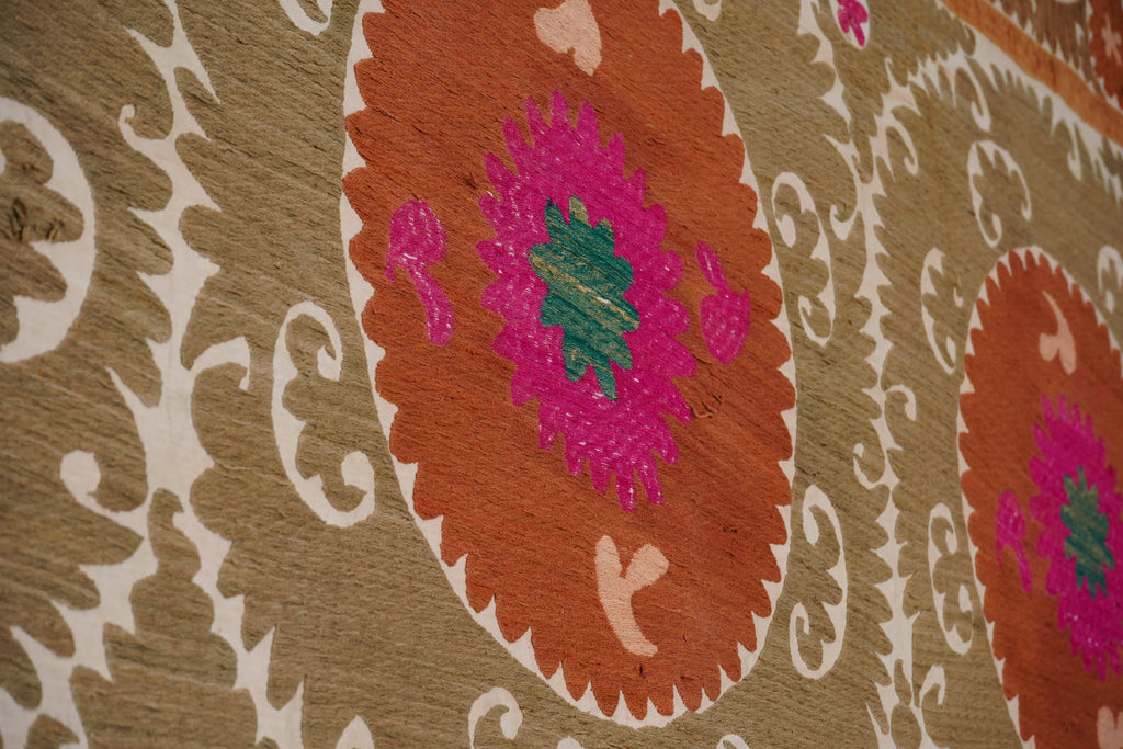 Suzani Duvar Örtüsü 210 x 315 cm