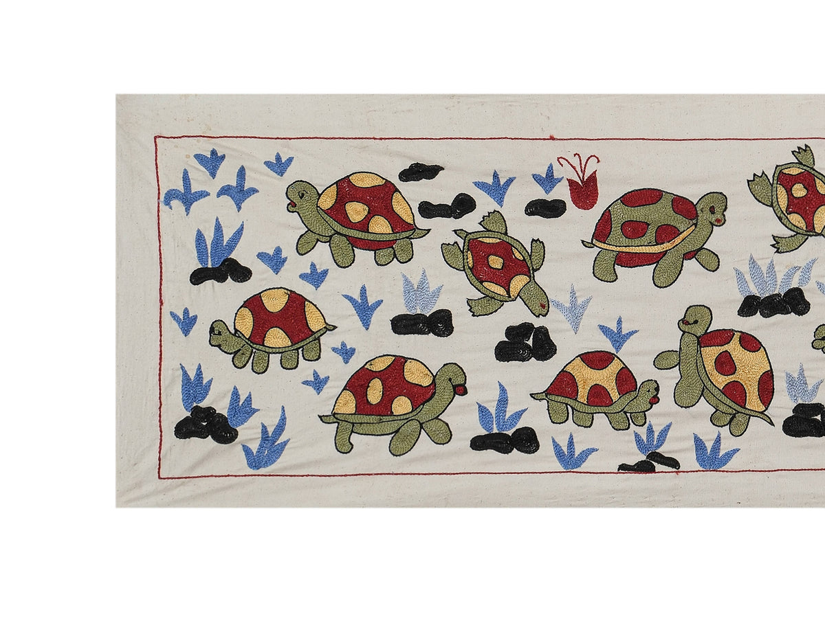 Kaplumbağa Desenli Suzani Yolluk 50 x 148 cm