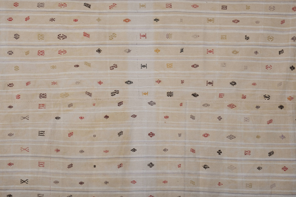 Vintage Kilim 156 x 212 cm