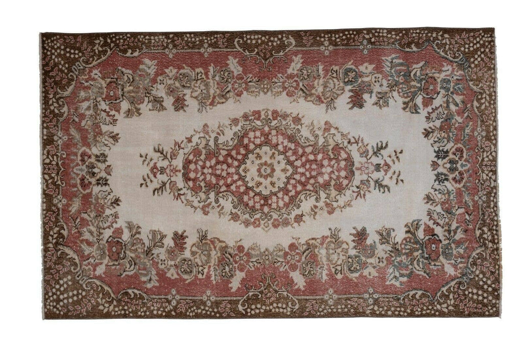 Vintage Uşak Halı 177 x 276 cm