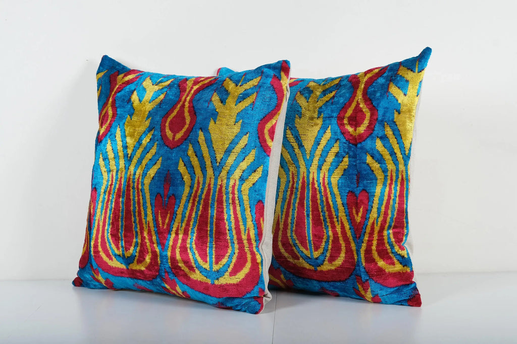 İpek Ikat Kadife Kırlent Kılıfı 51 x 51 cm