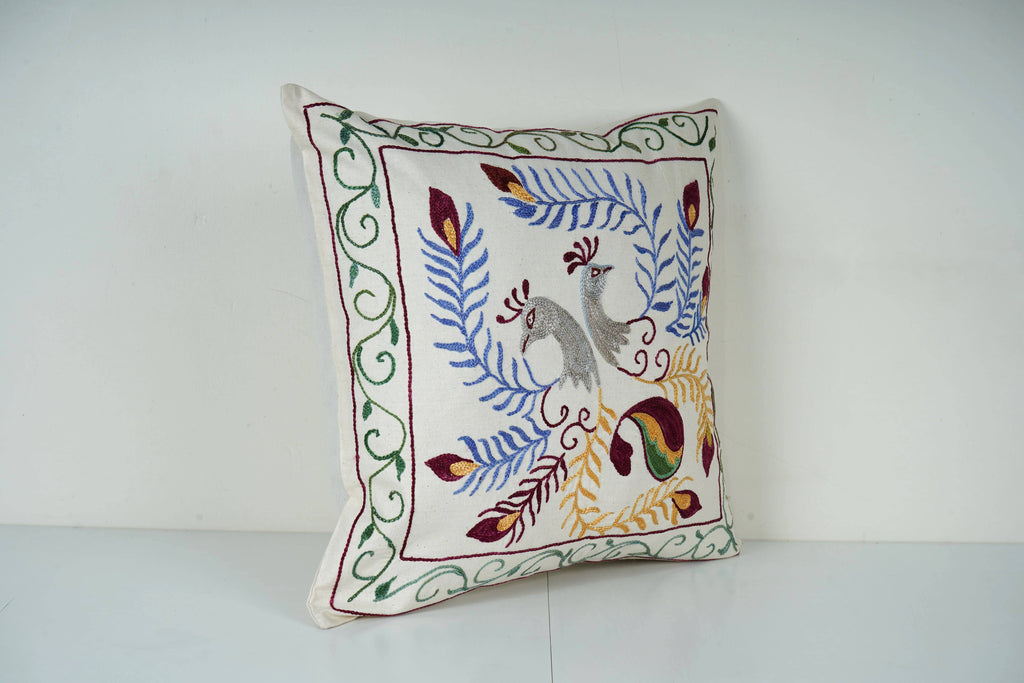 Kuş Desenli Suzani Kırlent Kılıfı 48 x 48 cm