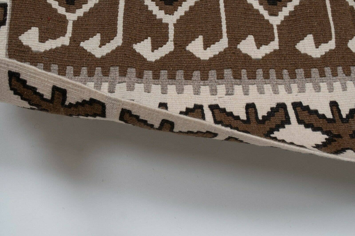 Vintage Kilim 118 x 140 cm