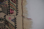 Vintage Kilim 172 x 233 cm
