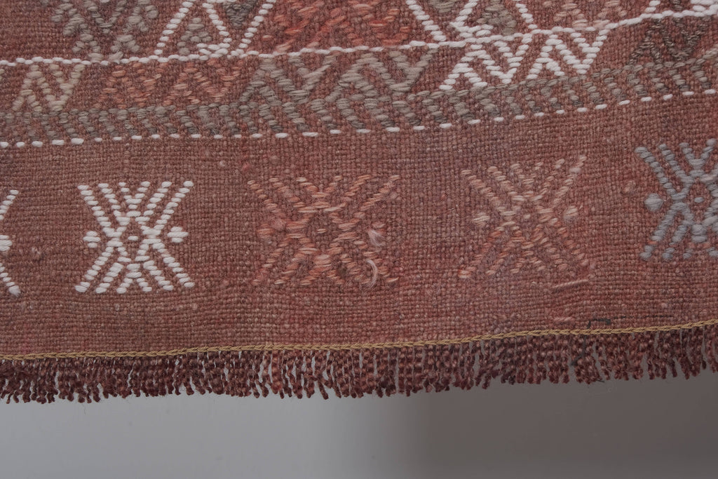 Vintage Kilim 137 x 235 cm