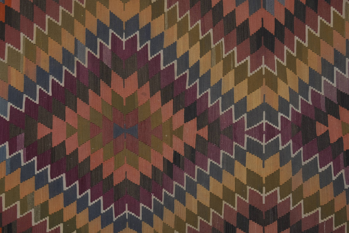 Vintage Kilim 151 x 361 cm