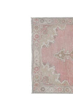Vintage Uşak Halı 138 x 246 cm