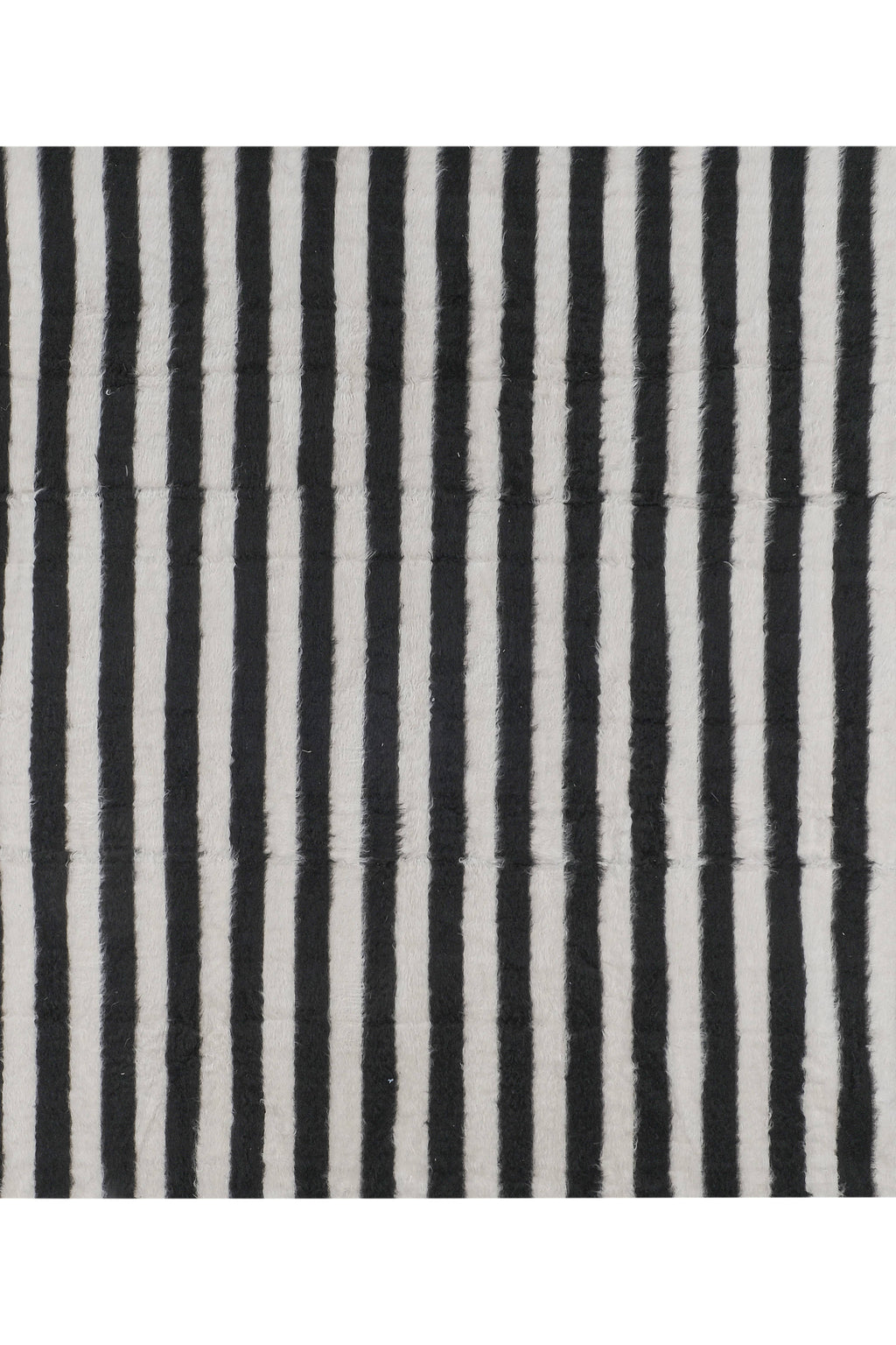 Vintage Kilim 223 x 239 cm