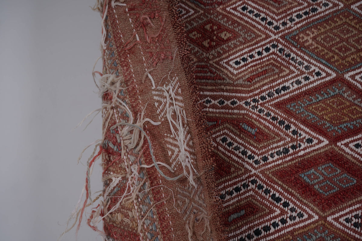 Vintage Kilim 176 x 244 cm