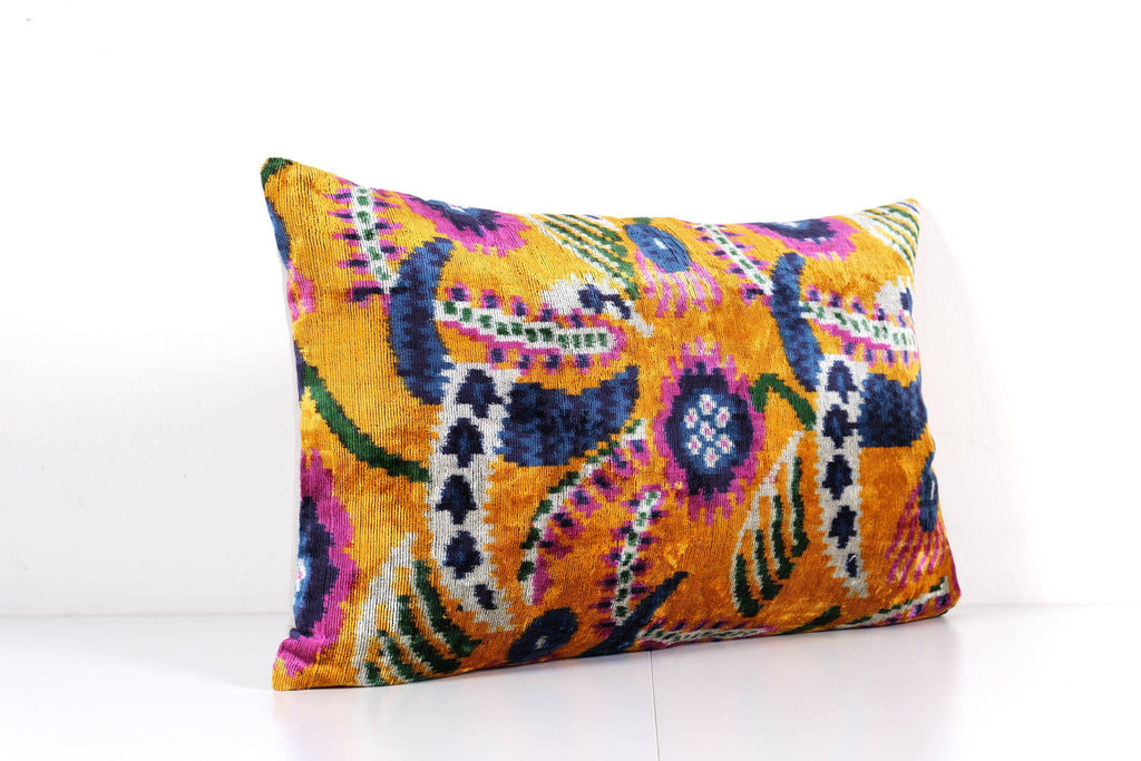 İpek Ikat Kadife Kırlent Kılıfı 40 x 60 cm