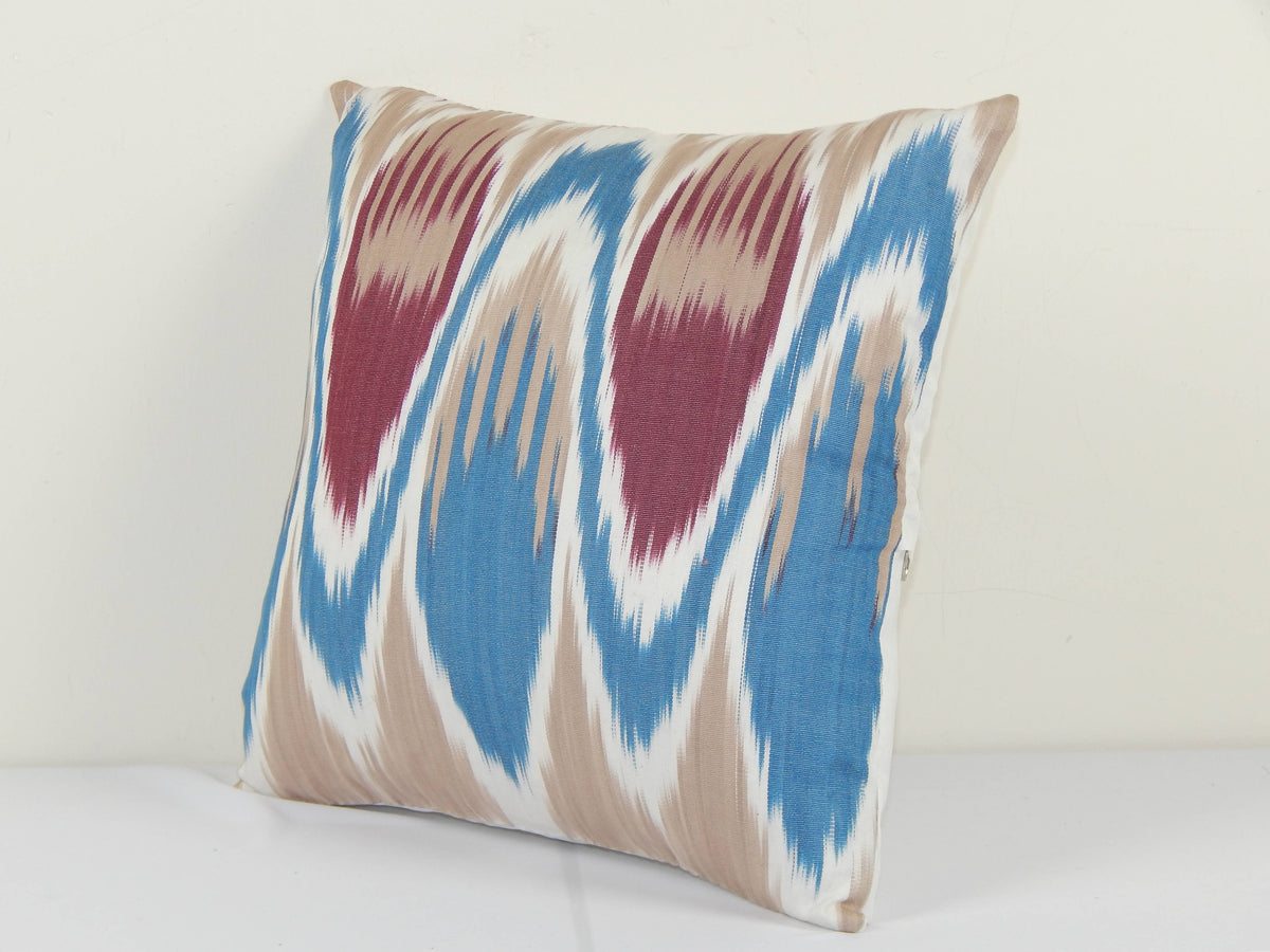 İpek Ikat Kadife Kırlent Kılıfı 32 x 32 cm