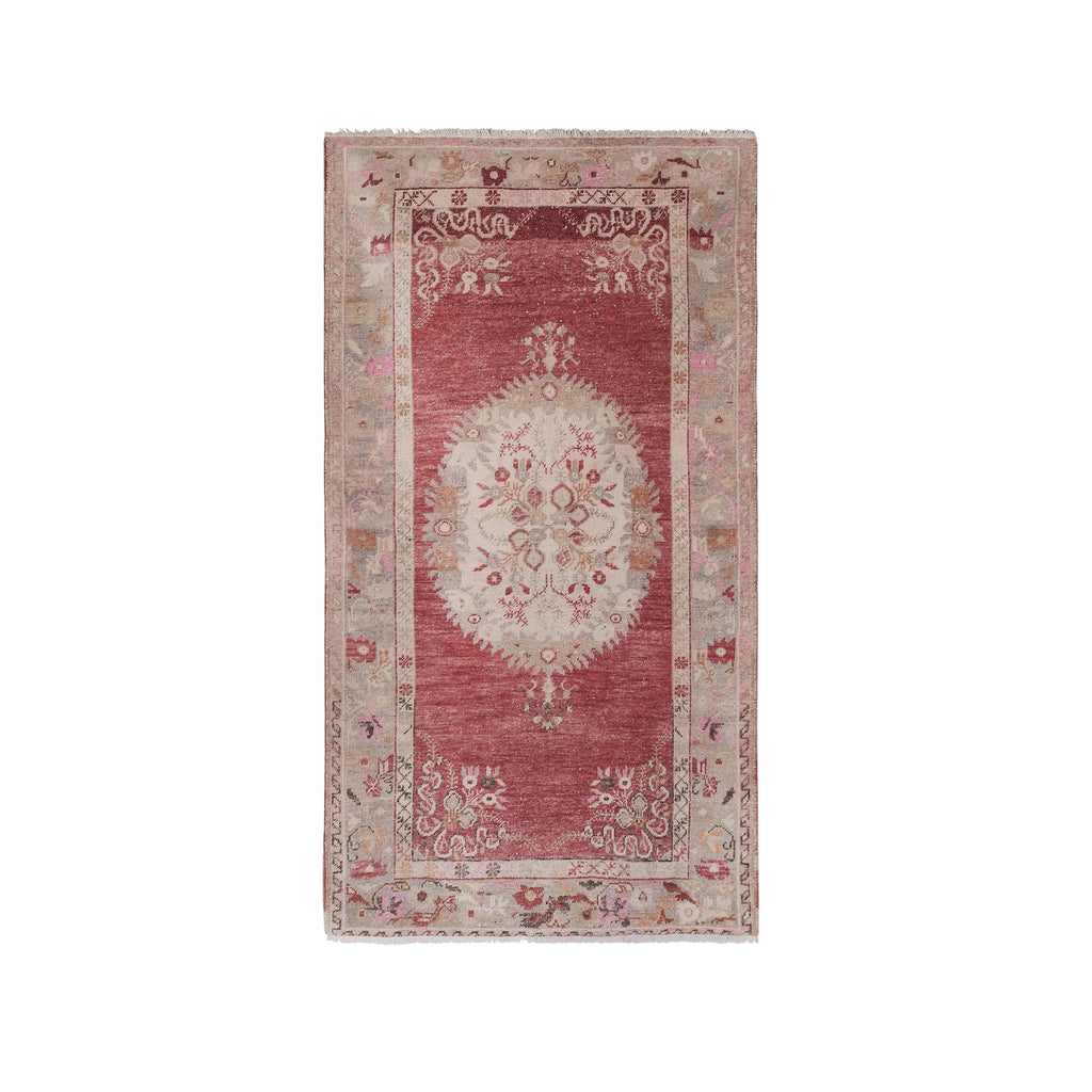 Vintage Uşak Halı 113 x 207 cm