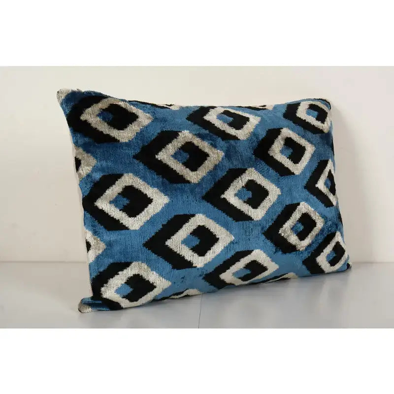 İpek Ikat Kadife Kırlent Kılıfı 40 x 60 cm