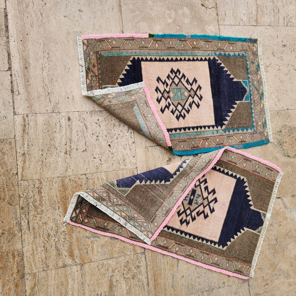 Vintage Türk Yastık Halı 2'li Set 51 x 82 cm