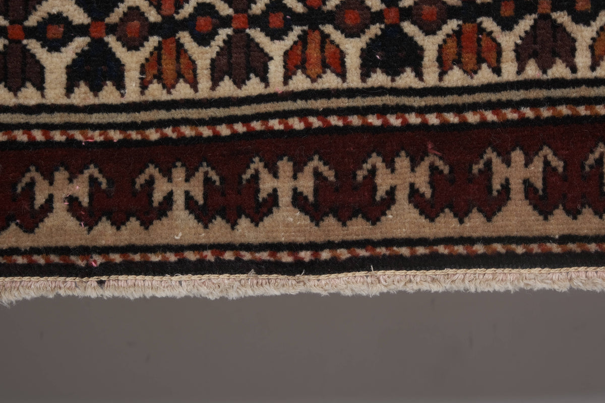 Vintage Kafkas Halı 140 x 206 cm