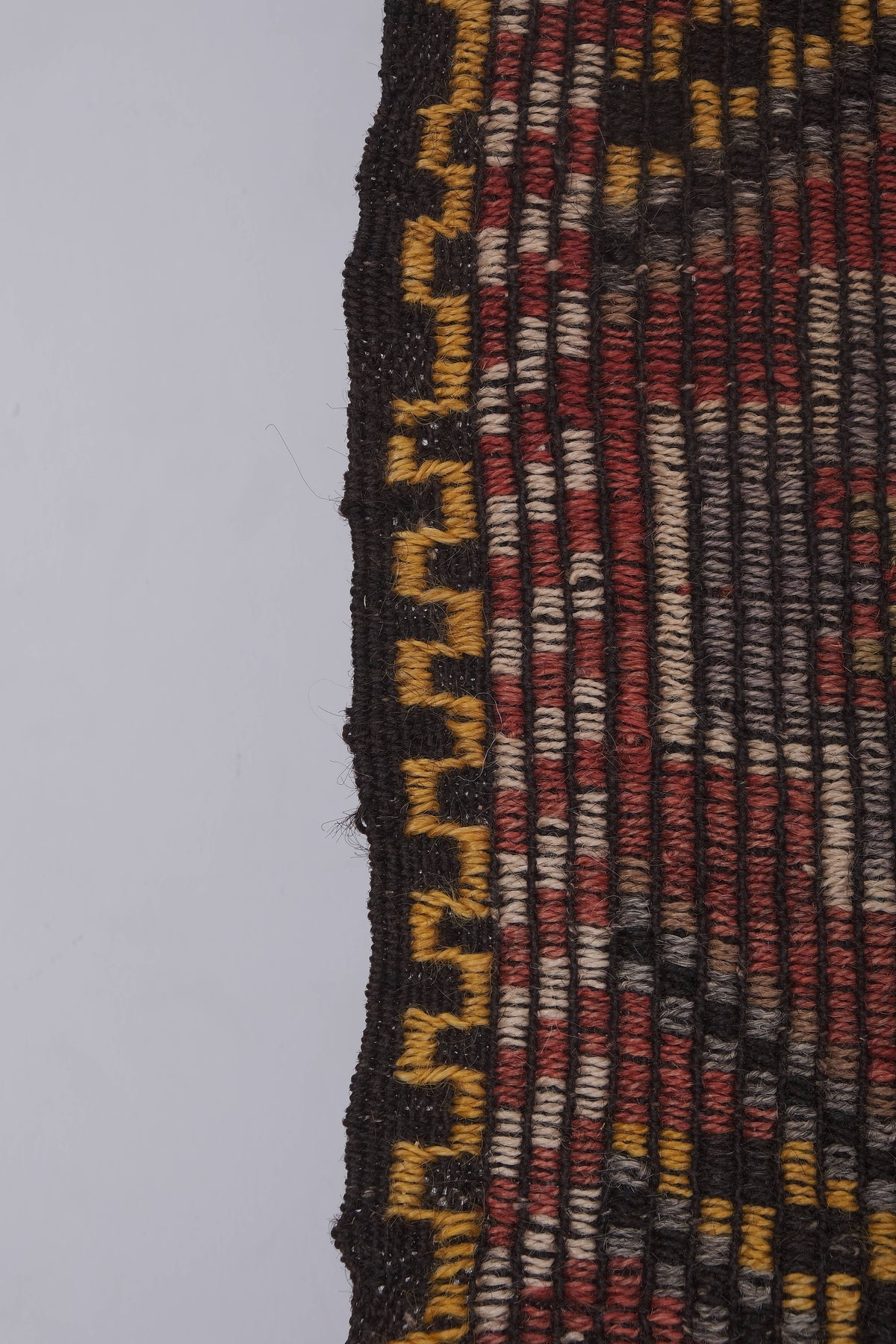 Vintage Kilim 194 x 245 cm