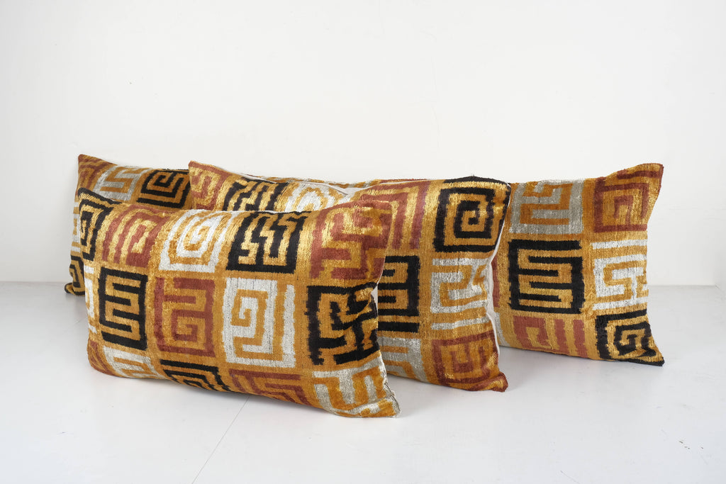 İpek Ikat Kadife Kırlent Kılıfı 2'li Set 36 x 130 cm