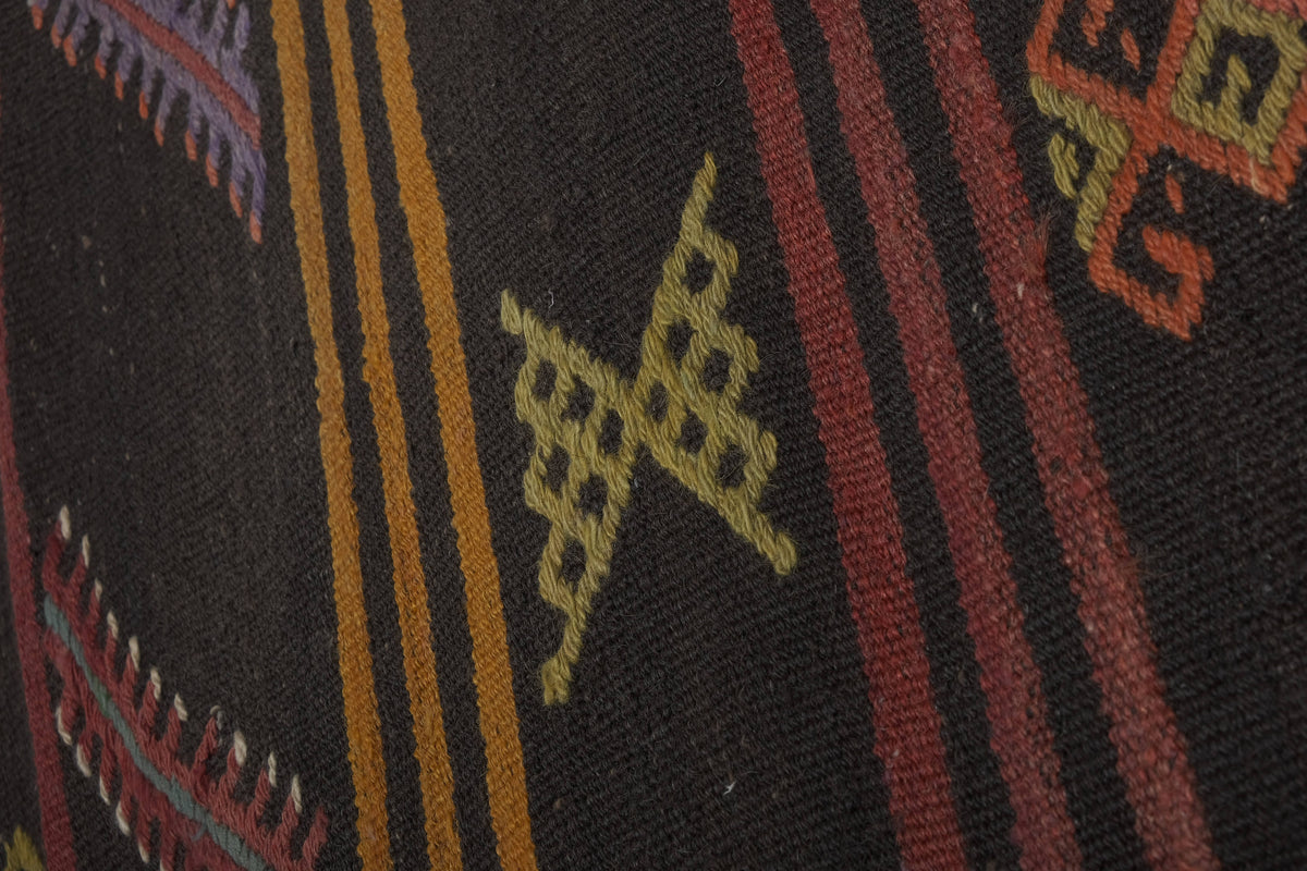 Vintage Kilim 230 x 280 cm