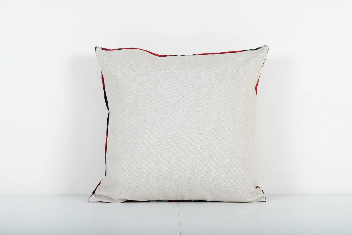 İpek Ikat Kadife Kırlent Kılıfı 50 x 50 cm