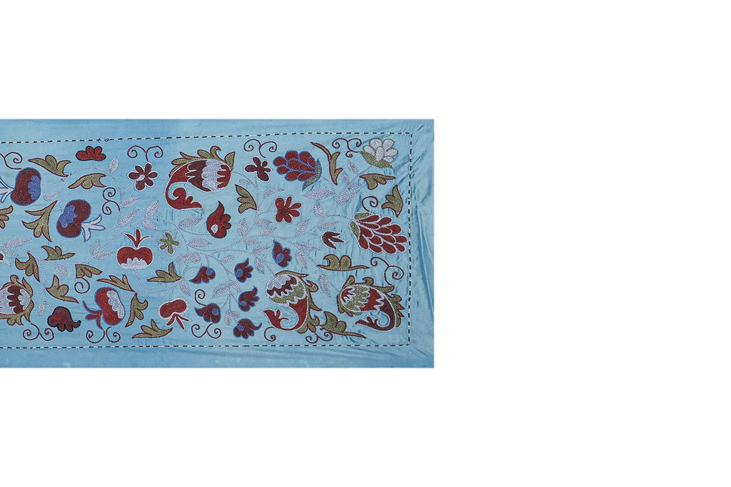 El İşlemesi Suzani Duvar Örtüsü 53 x 190 cm