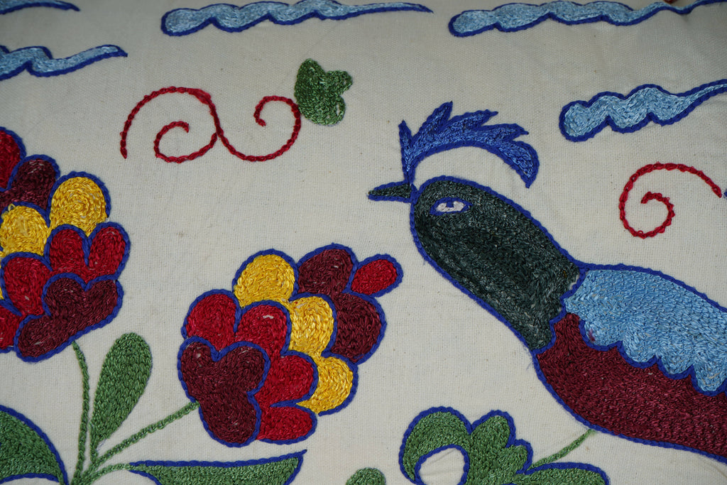 Tavus Kuşu Desenli Suzani Kırlent Kılıfı 40 x 85 cm