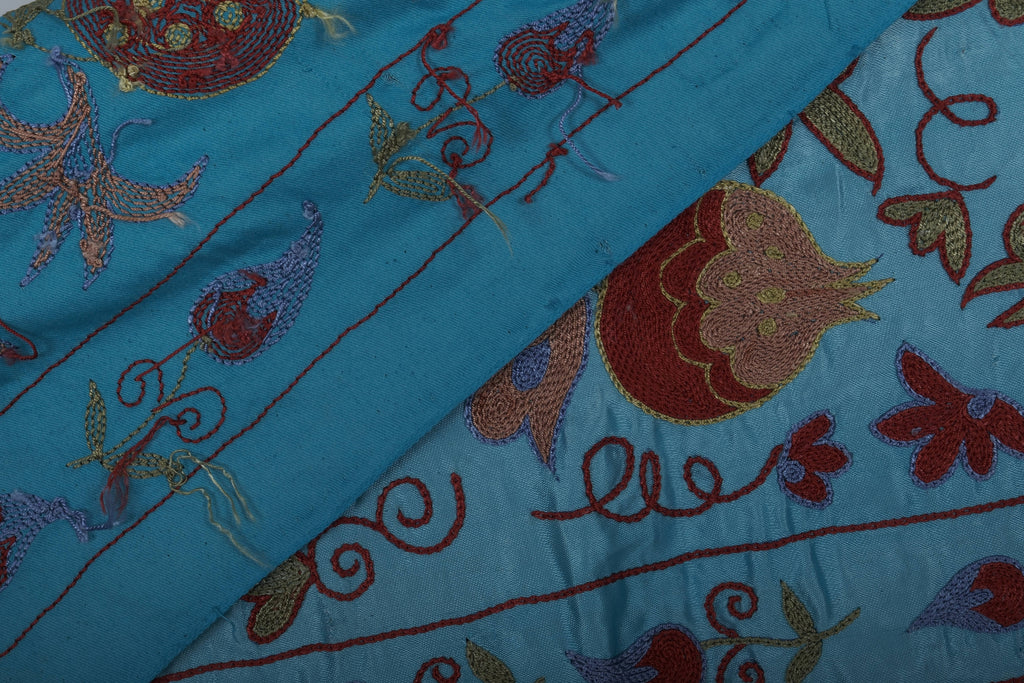 El İşlemesi Suzani Duvar Örtüsü 53 x 190 cm
