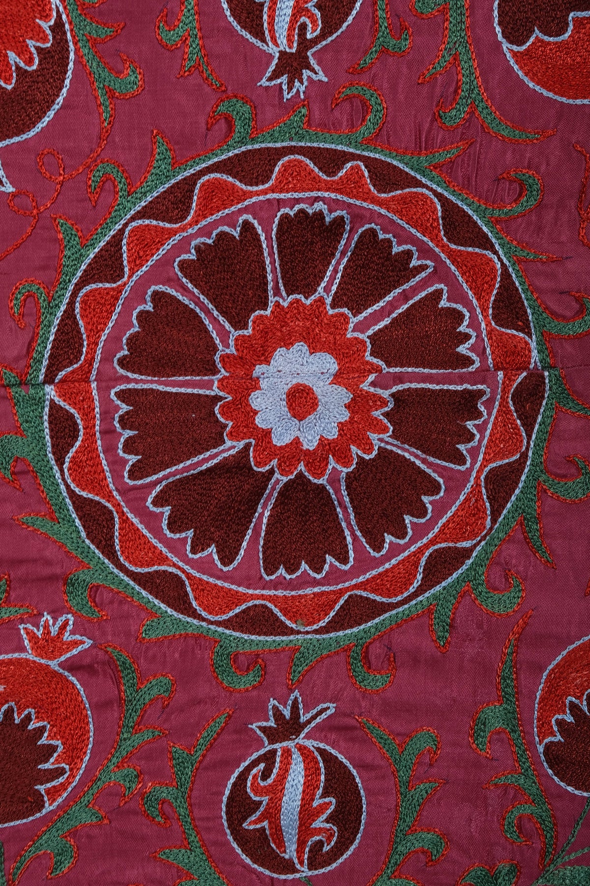 Suzani Yolluk 93 x 195 cm