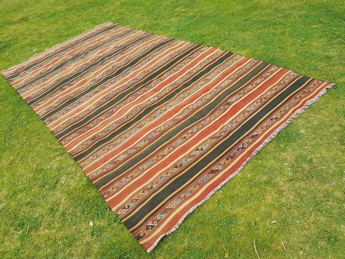 Vintage Kilim 174 x 334 cm