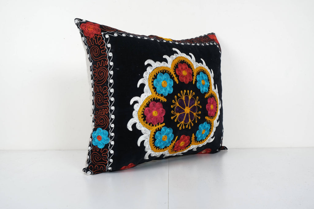 Suzani Kırlent Kılıfı 50 x 65 cm