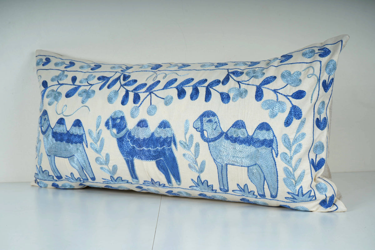 Deve Desenli Suzani Kırlent Kılıfı 40 x 90 cm