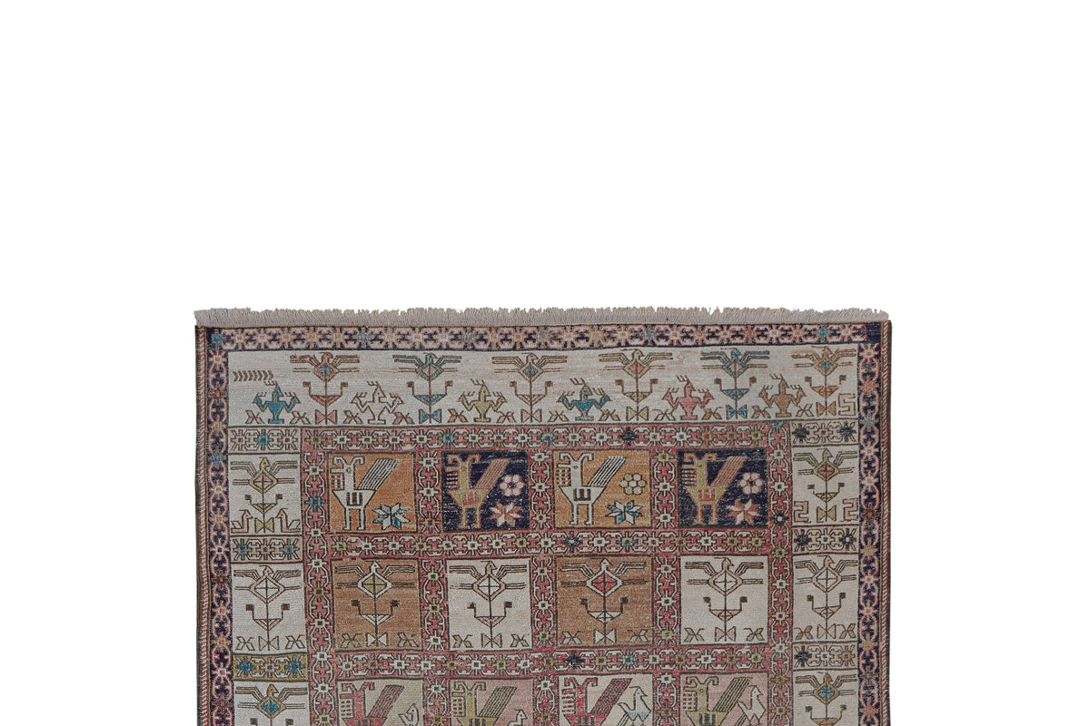 Vintage Sumak Kilim 125 x 177 cm