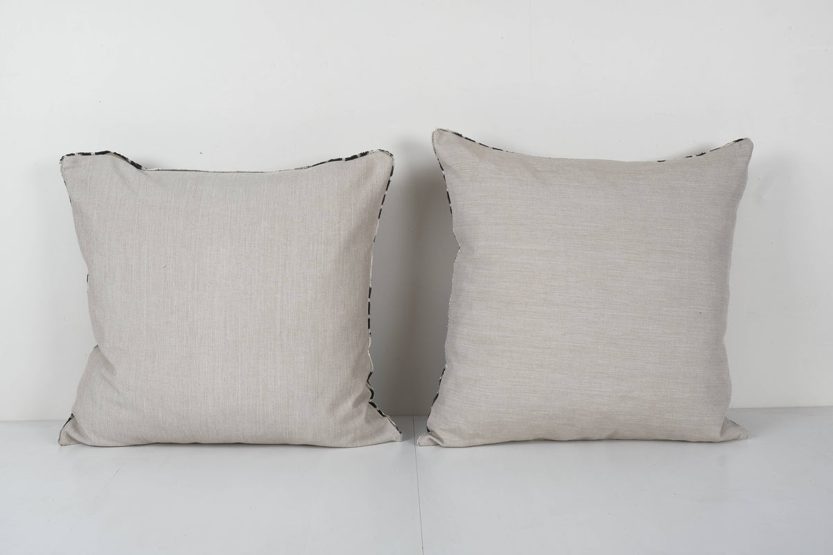 İpek Ikat Kadife Kırlent Kılıfı 2'li Set 54 x 57 cm