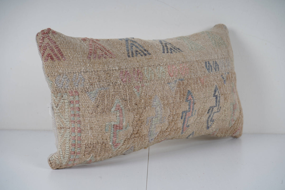 Kilim Kırlent Kılıfı 20 x 38 cm