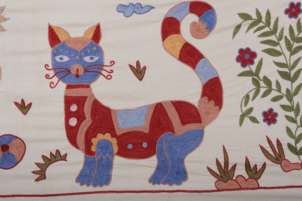 At Desenli Suzani Duvar Örtüsü 50 x 148 cm