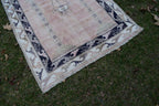 Vintage Uşak Halı 106 x 173 cm