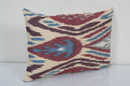 İpek Ikat Kadife Kırlent Kılıfı 30 x 45 cm