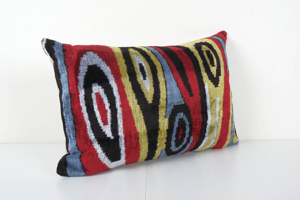İpek Ikat Kadife Kırlent Kılıfı 40 x 60 cm