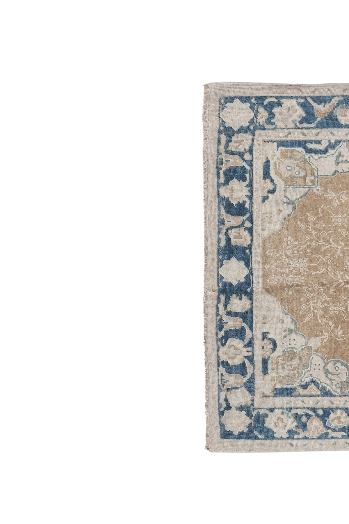 Vintage Uşak Halı 138 x 258 cm