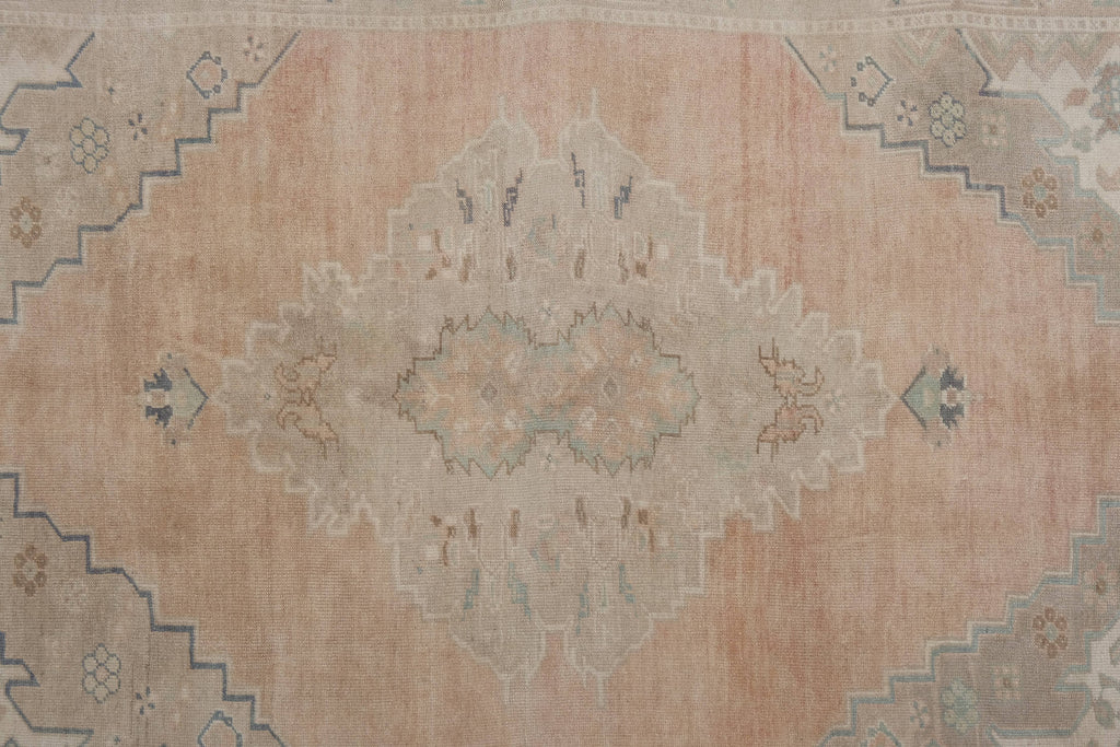 Vintage Uşak Halı 180 x 262 cm
