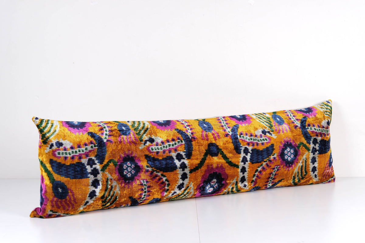 İpek Ikat Kadife Kırlent Kılıfı 40 x 127 cm
