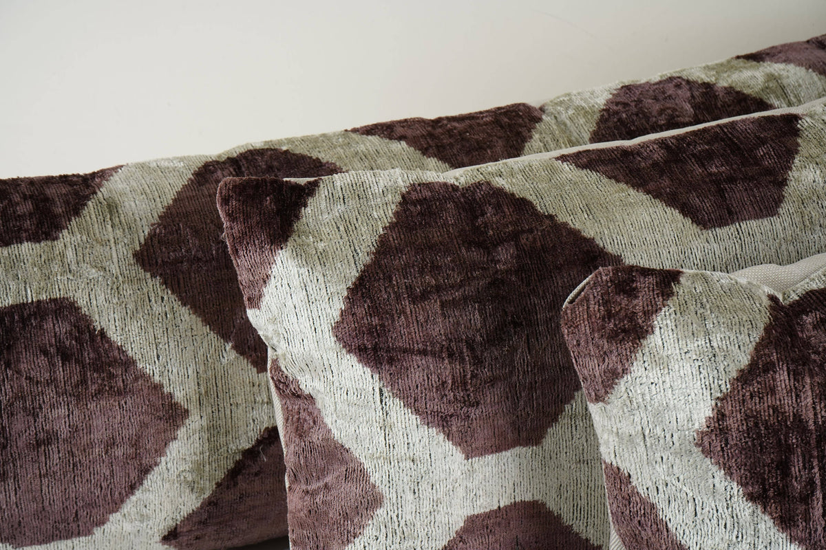 İpek Ikat Kadife Kırlent Kılıfı 3'li Set 40 x 60 cm