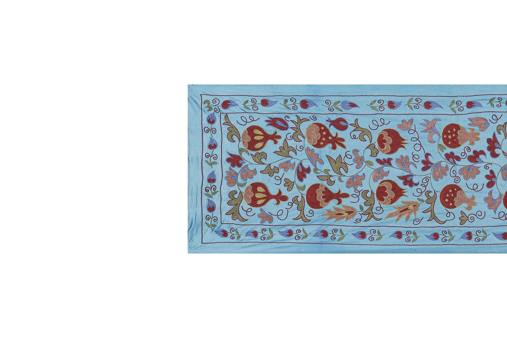 El İşlemesi Suzani Duvar Örtüsü 53 x 190 cm